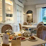 赫雷斯别墅酒店 5*